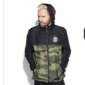 Blackcraft windbreaker